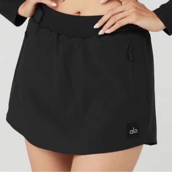 ALO Yoga Dresses & Skirts - Alo Yoga Black Elevation Mini Skirt